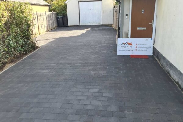 EXTENSIONS | NEW BUILDS | RENOVATIONS & REFURBISHMENTS | LANDSCAPING | BATHROOM & KITCHEN FITTING | DRIVEWAYS | GARAGE CONVERSIONS | BRICKLAYING | CARPENTRY