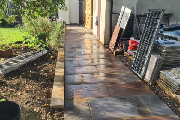 EXTENSIONS | NEW BUILDS | RENOVATIONS & REFURBISHMENTS | LANDSCAPING | BATHROOM & KITCHEN FITTING | DRIVEWAYS | GARAGE CONVERSIONS | BRICKLAYING | CARPENTRY